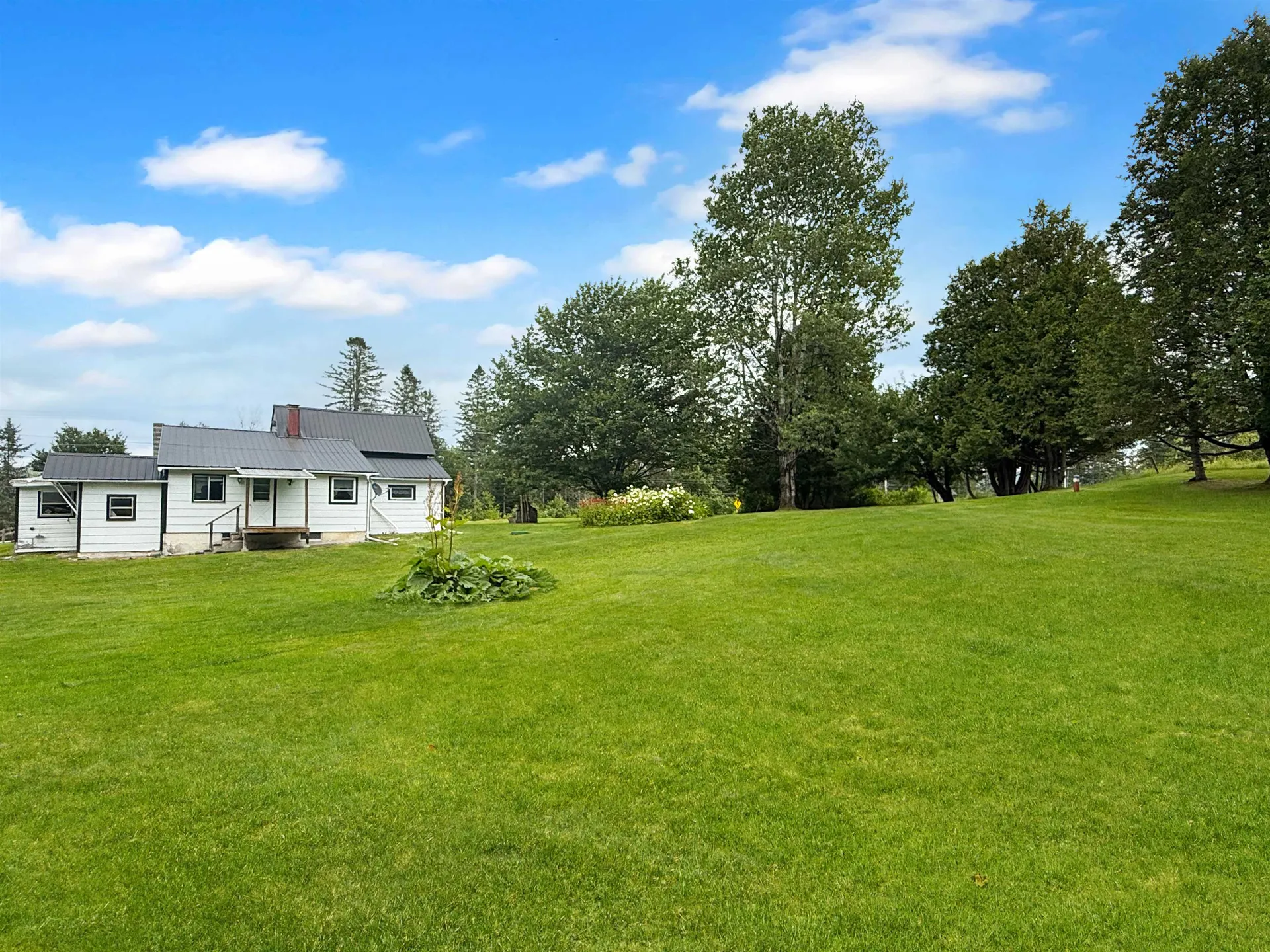 5223 Vt Route 102 Canaan VT 05903