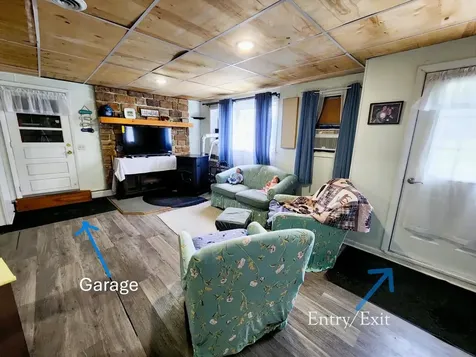 1059 Rte 15 E Route Morristown VT 05661-8556