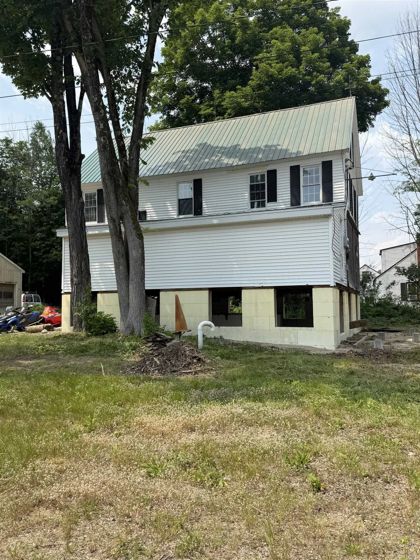 186 Whittier Road Tamworth NH 03890