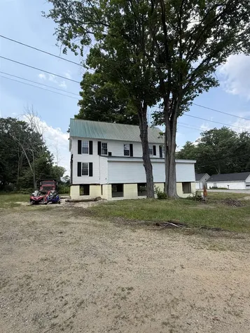186 Whittier Road Tamworth NH 03890