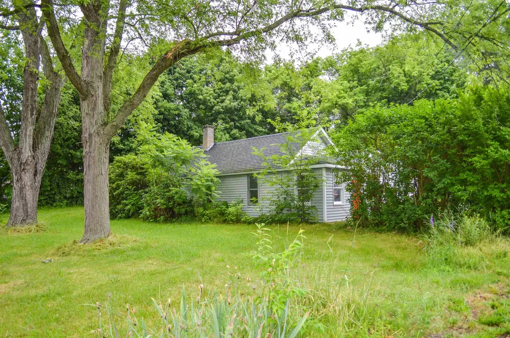 12 Second Street Claremont NH 03743
