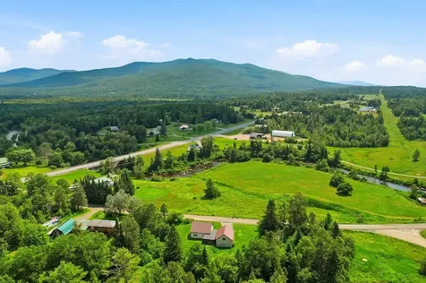 24 Turnpike Road Jefferson NH 03583