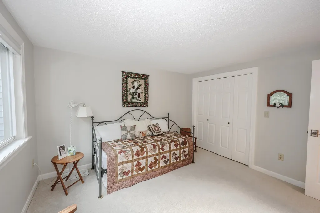 135 Amherst Street Amherst NH 03031