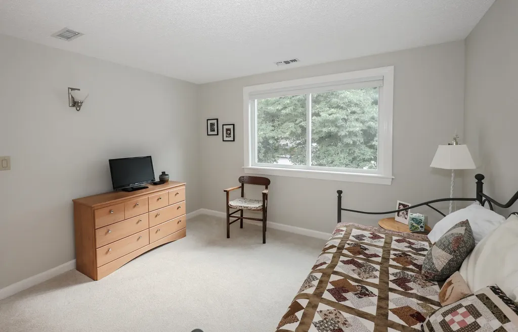 135 Amherst Street Amherst NH 03031
