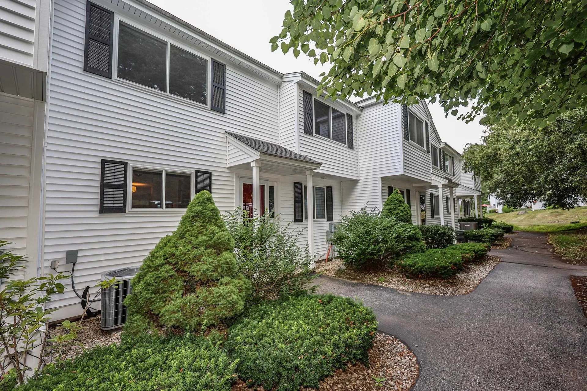 135 Amherst Street Amherst NH 03031
