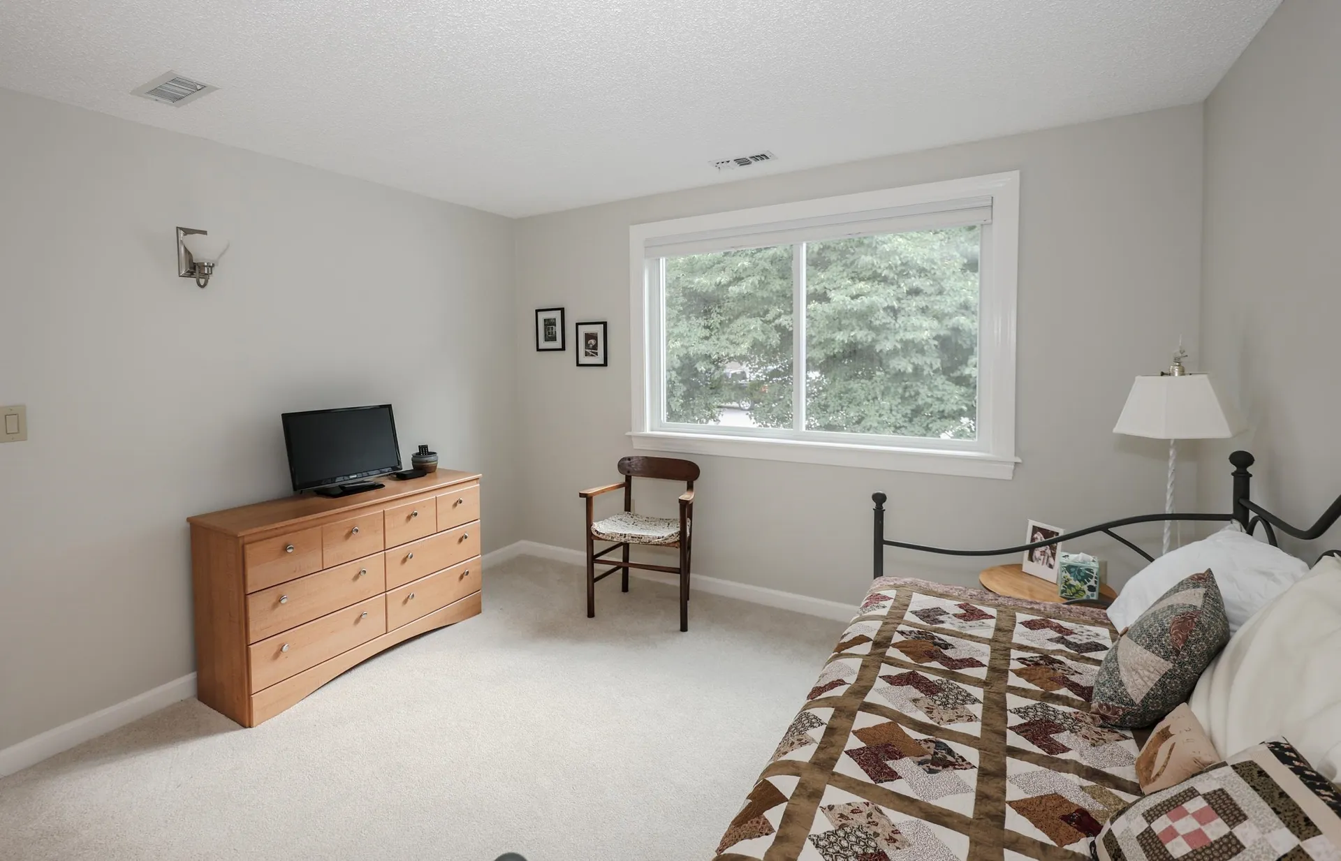 135 Amherst Street Amherst NH 03031