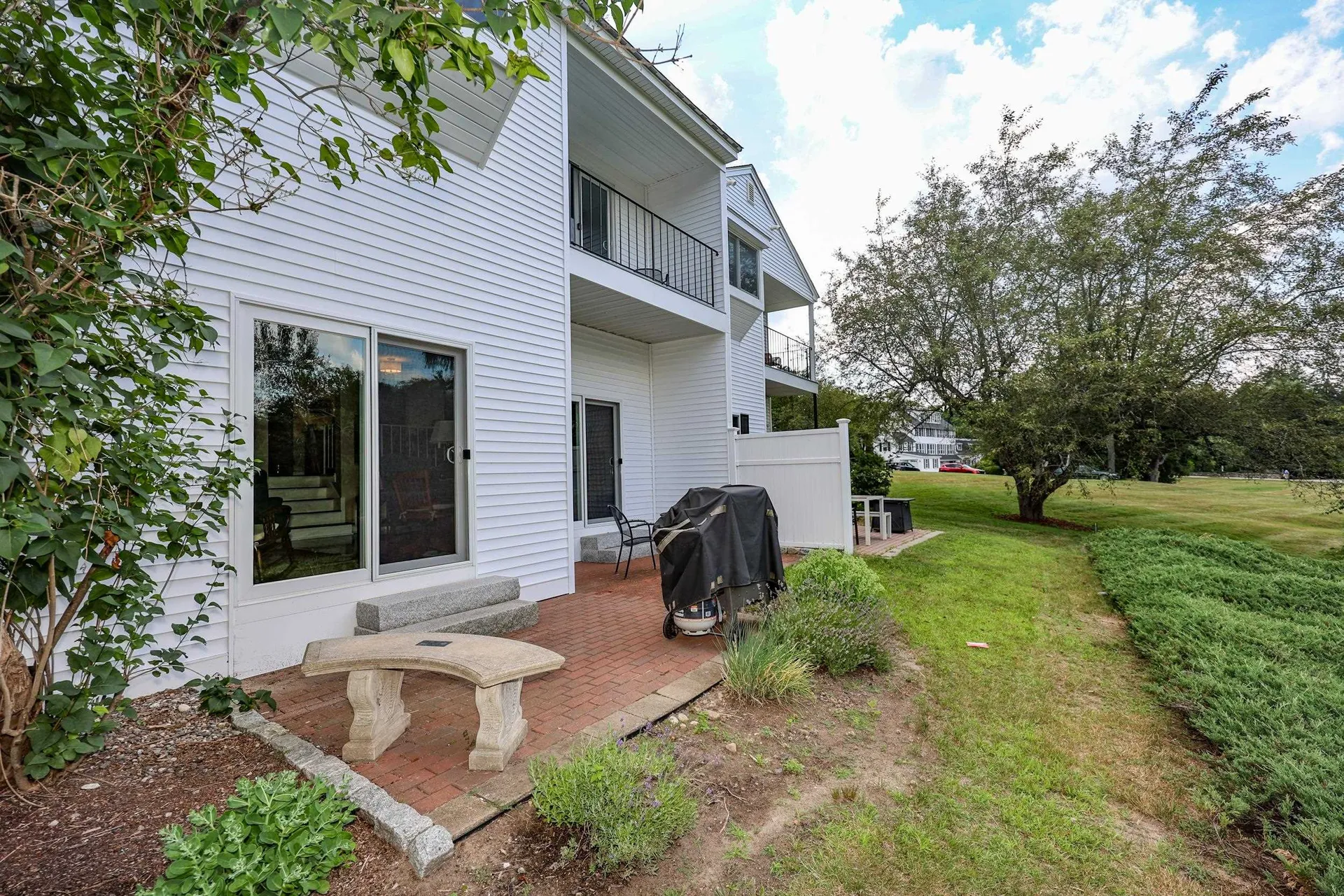 135 Amherst Street Amherst NH 03031