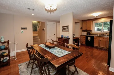 135 Amherst Street Amherst NH 03031