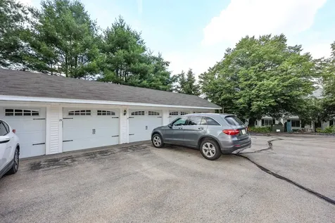 135 Amherst Street Amherst NH 03031