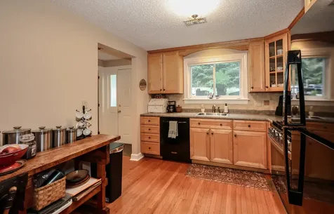 135 Amherst Street Amherst NH 03031