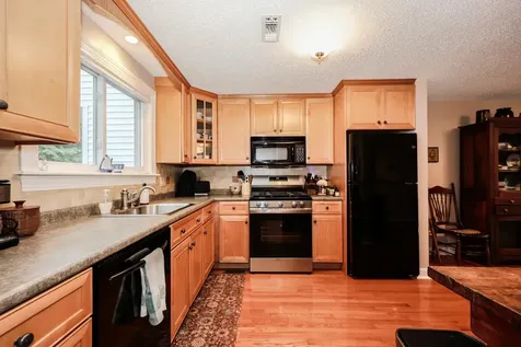 135 Amherst Street Amherst NH 03031