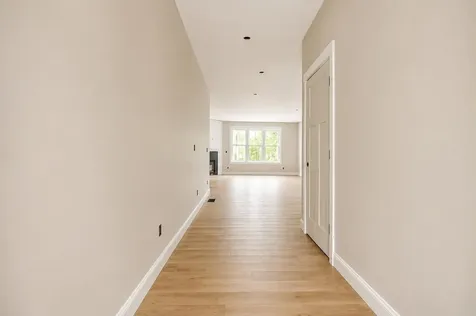 10 Winchester Lane Tuftonboro NH 03850