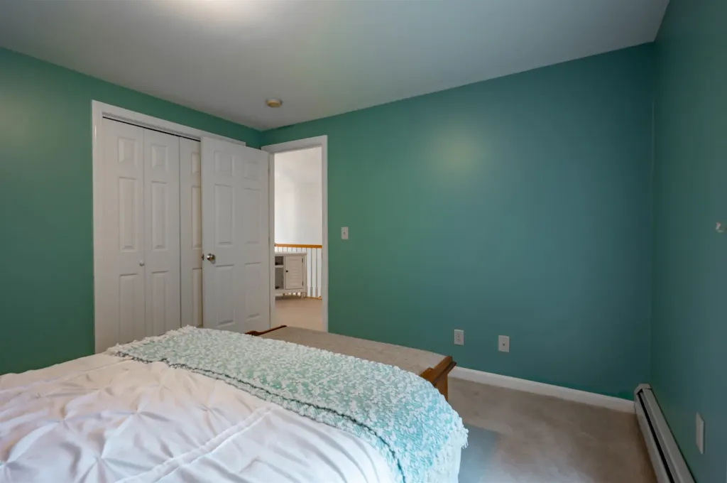5 Blake Road Raymond NH 03077