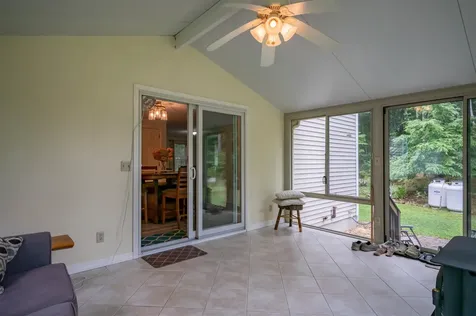 5 Blake Road Raymond NH 03077