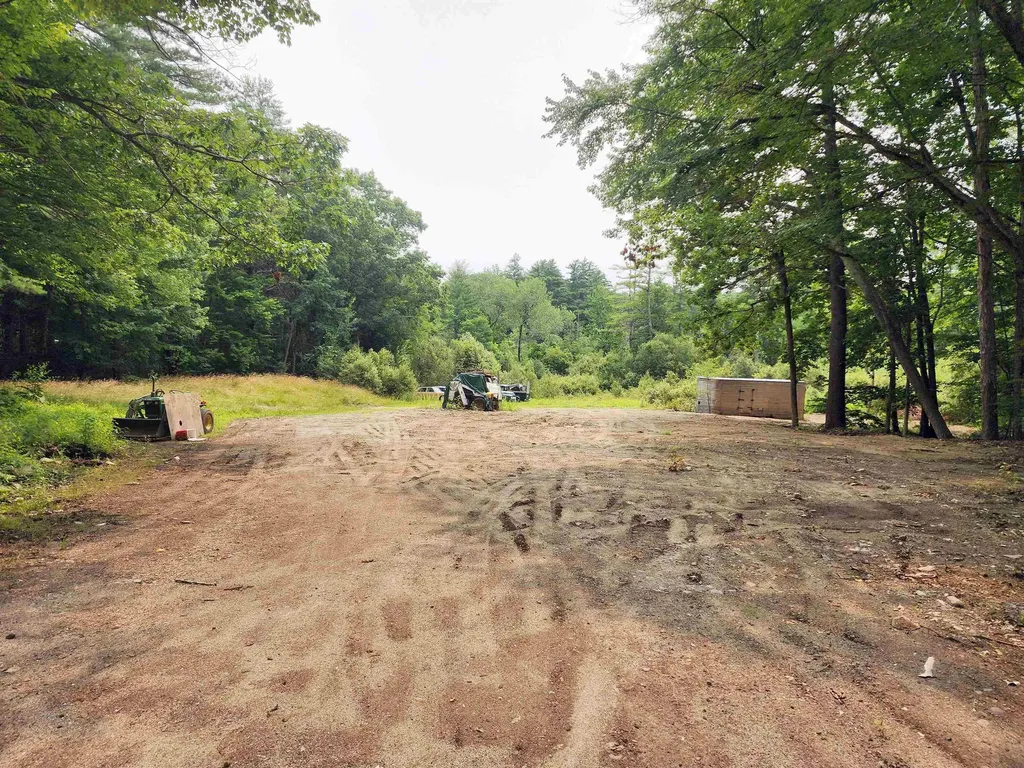 44 Kingston Road Exeter NH 03833