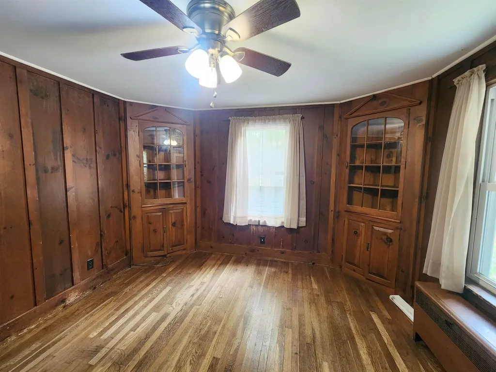 44 Kingston Road Exeter NH 03833