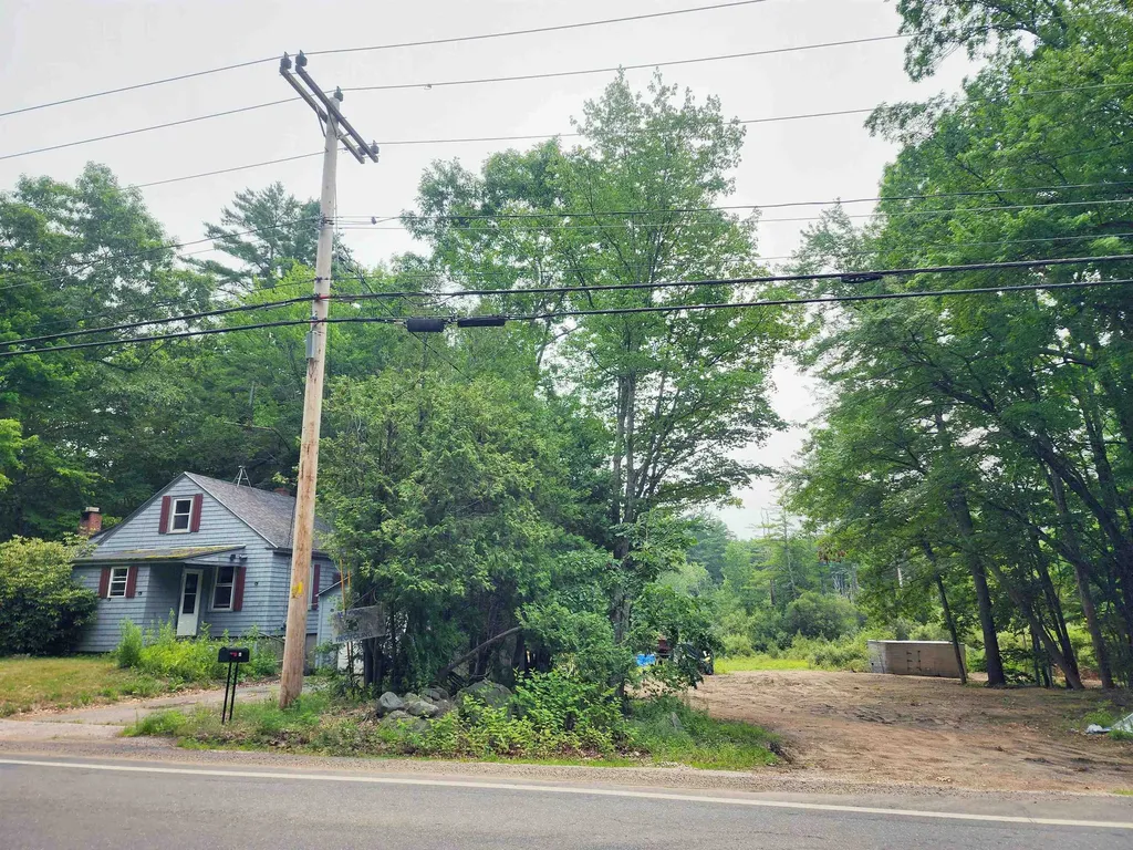 44 Kingston Road Exeter NH 03833