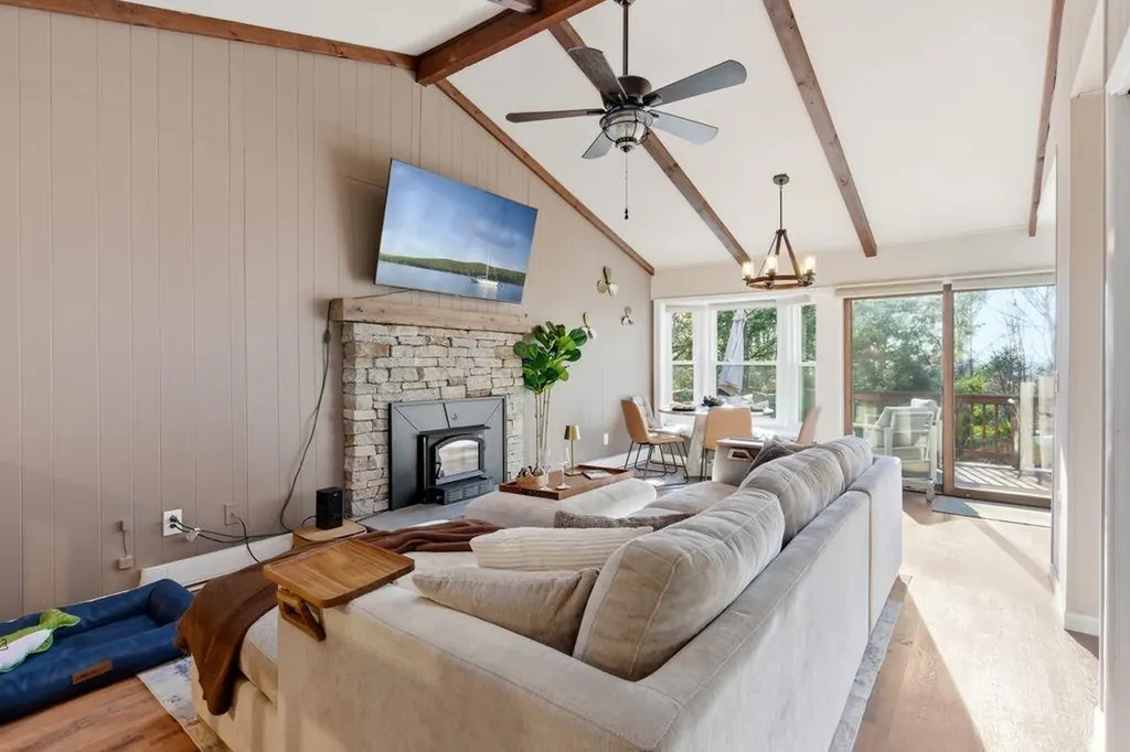 235 Chestnut Drive Gilford NH 03249
