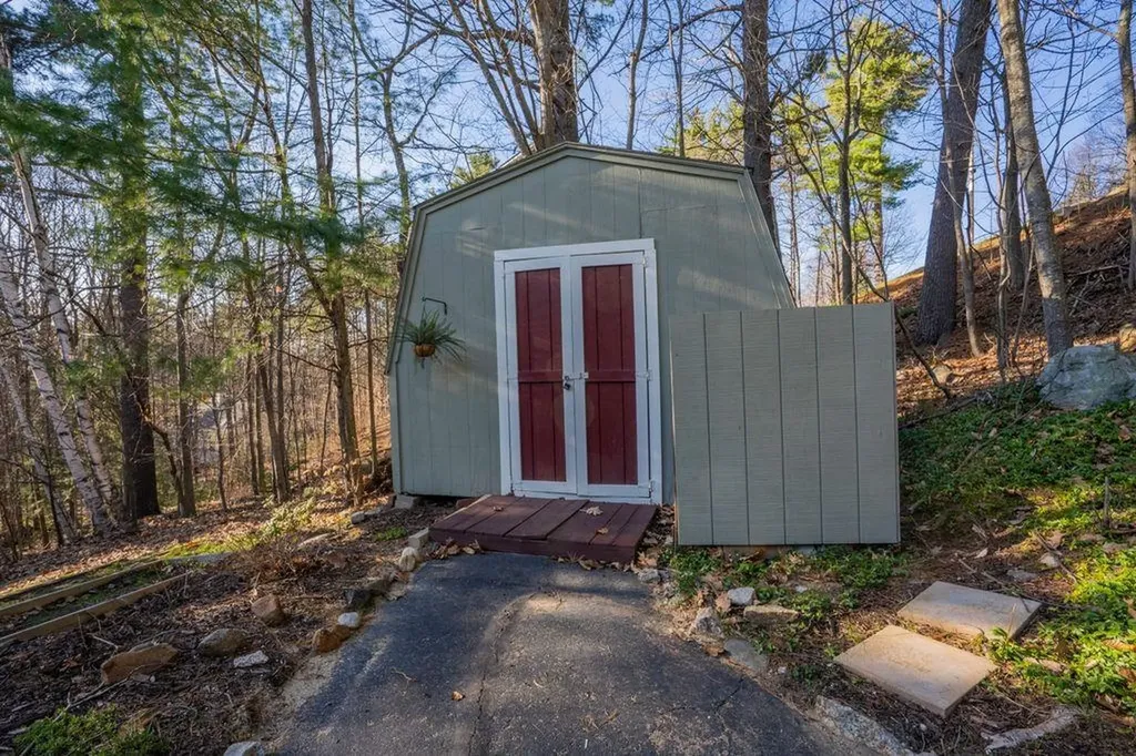 235 Chestnut Drive Gilford NH 03249