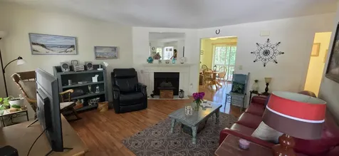 2 Wyndmere Drive Londonderry NH 03053