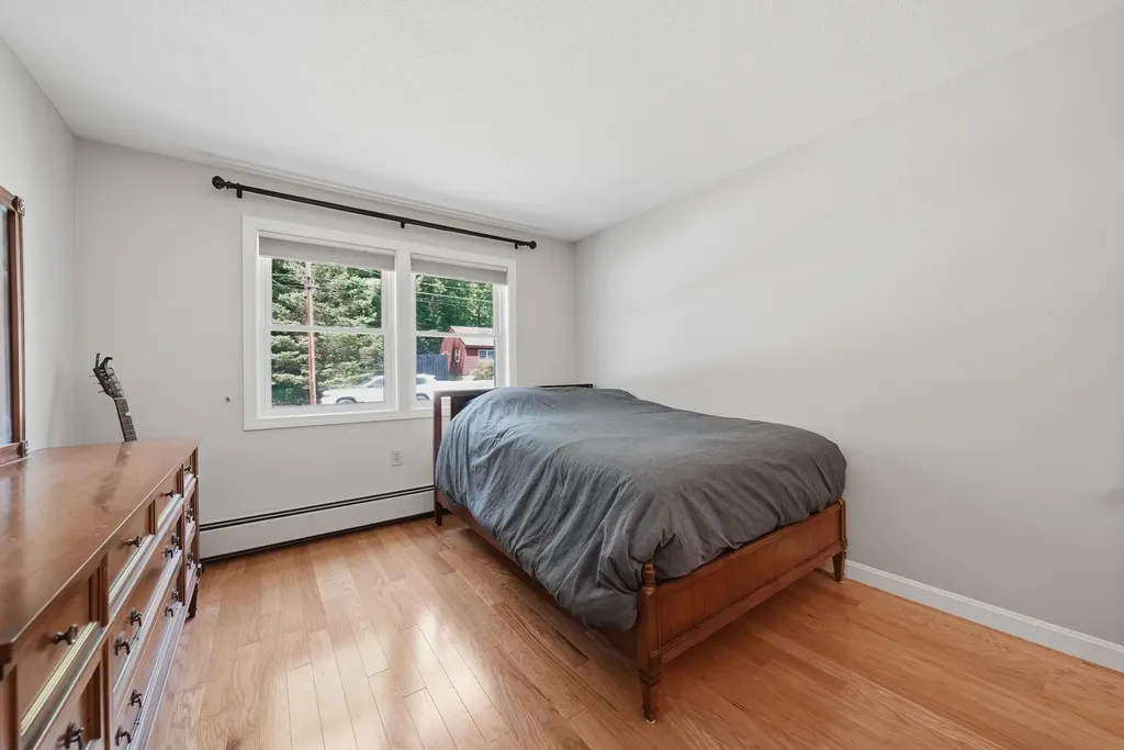 17 Parker Drive Nashua NH 03062