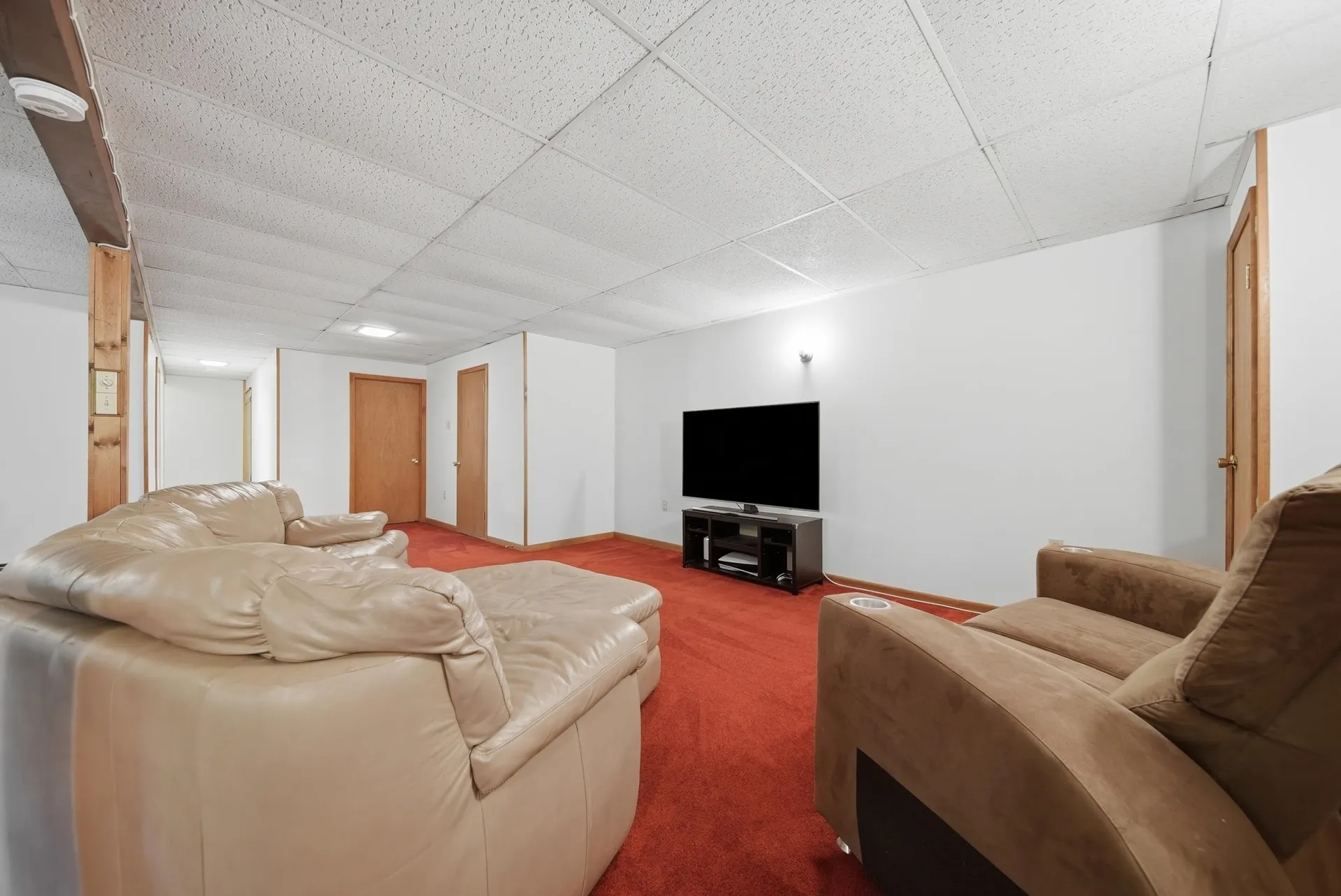 17 Parker Drive Nashua NH 03062