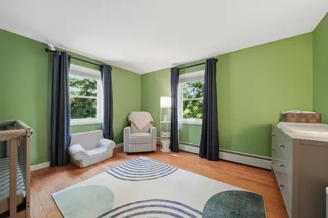17 Parker Drive Nashua NH 03062