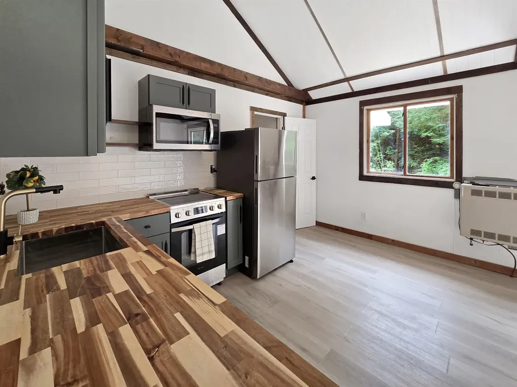 1643 Franklin Street Brandon VT 05733