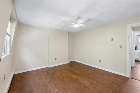 133 Fieldstone Drive Londonderry NH 03053