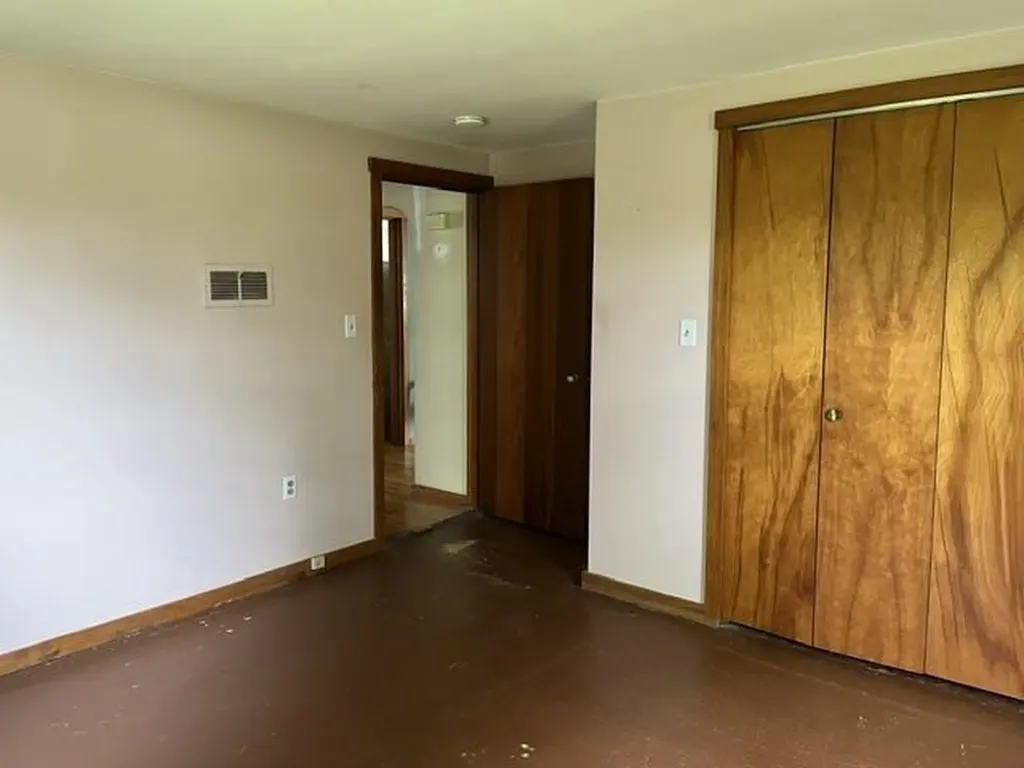 98 Greenleaf Street Brattleboro VT 05301