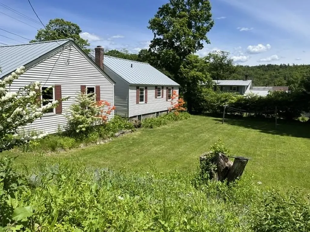 98 Greenleaf Street Brattleboro VT 05301
