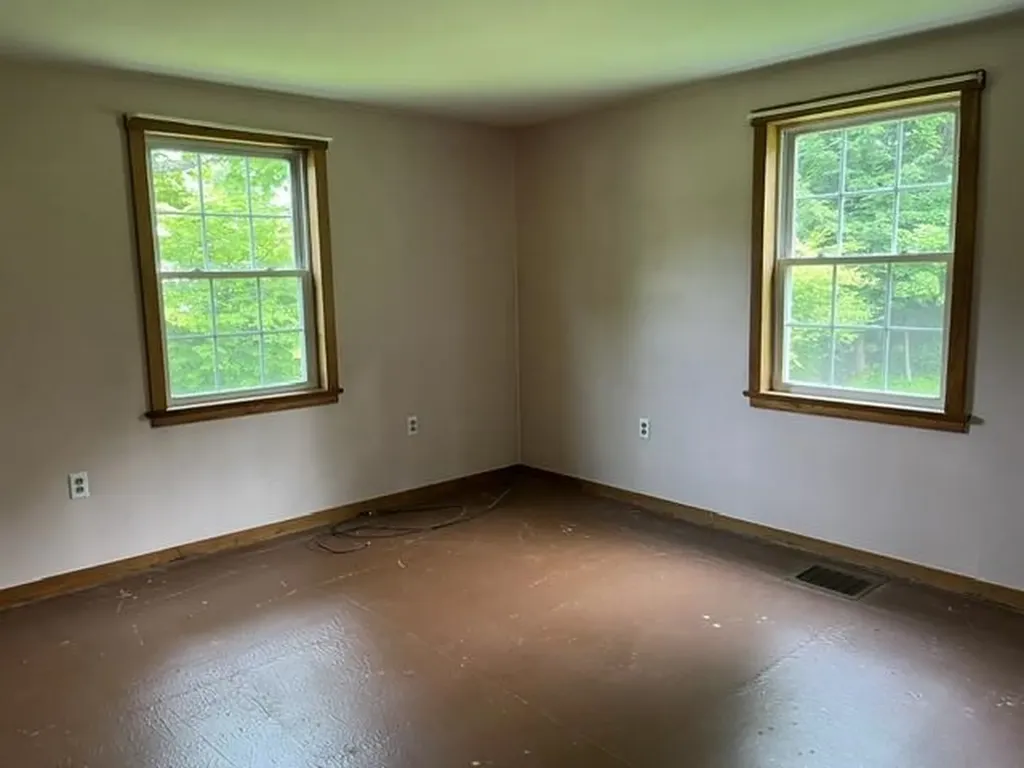 98 Greenleaf Street Brattleboro VT 05301