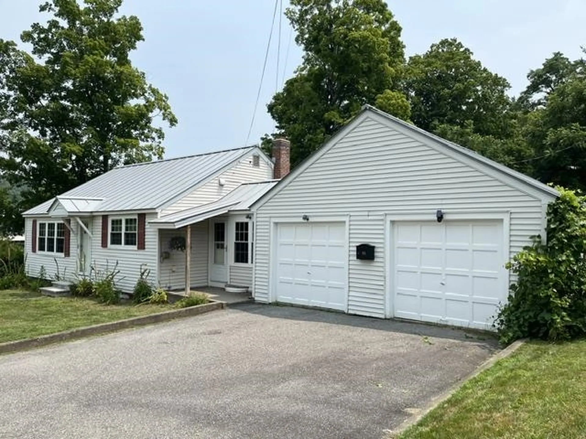 98 Greenleaf Street Brattleboro VT 05301