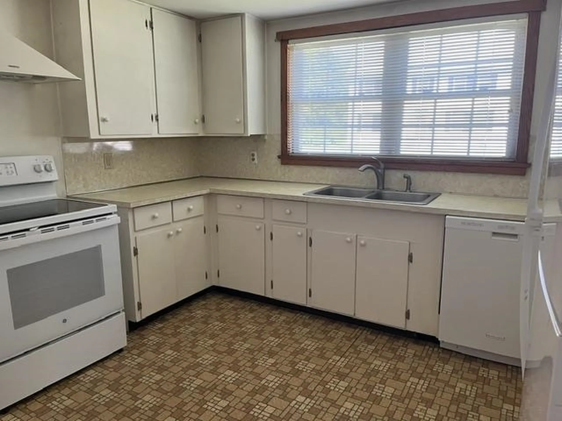 98 Greenleaf Street Brattleboro VT 05301