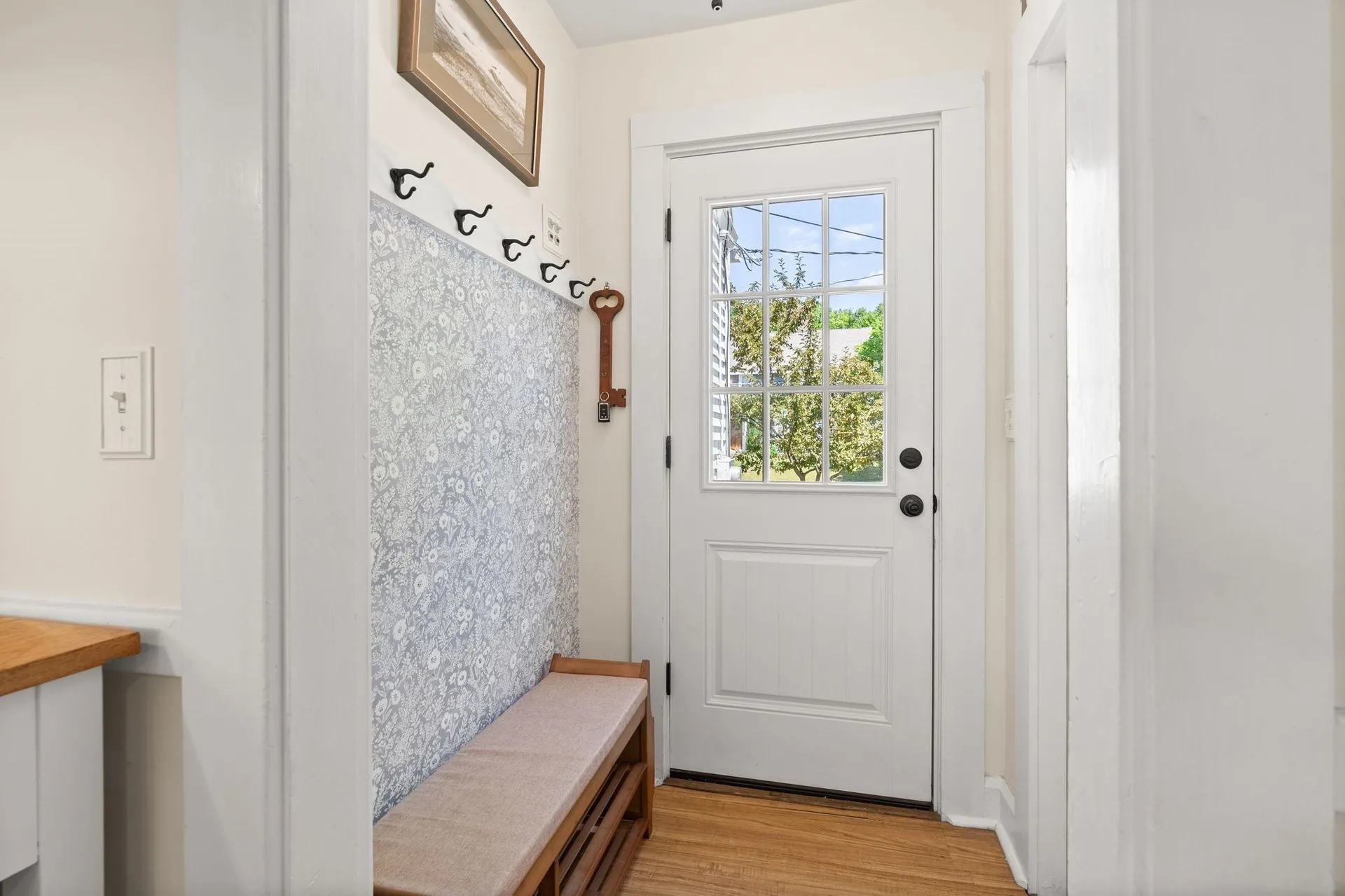 16 Brookline Street Nashua NH 03064