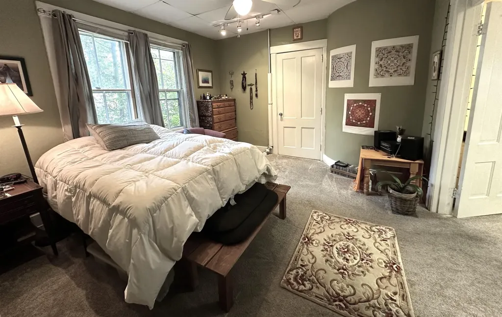 120 Western Avenue Brattleboro VT 05301