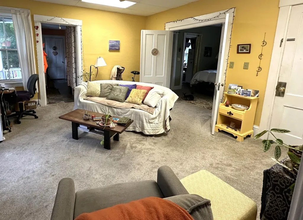 120 Western Avenue Brattleboro VT 05301