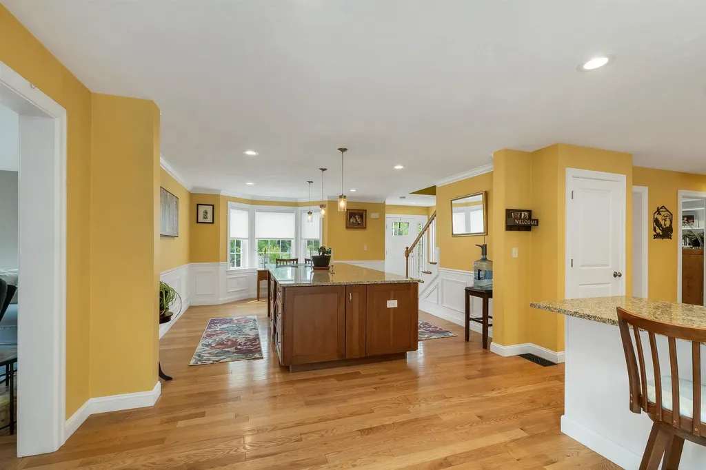 95 Olde Bridge Lane Epping NH 03042