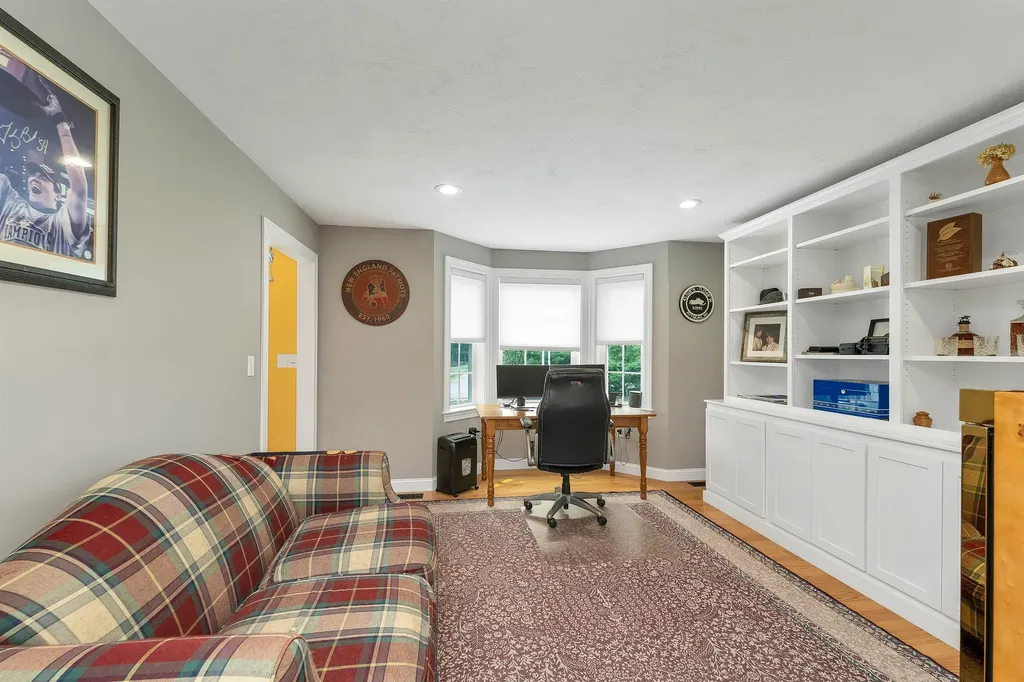 95 Olde Bridge Lane Epping NH 03042