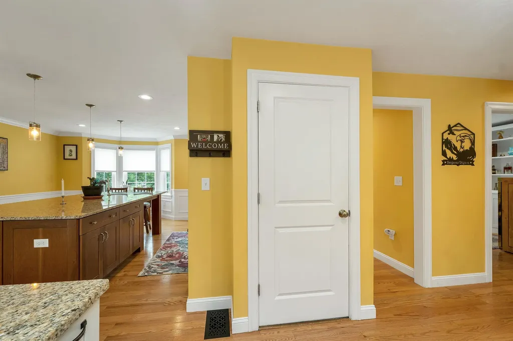 95 Olde Bridge Lane Epping NH 03042