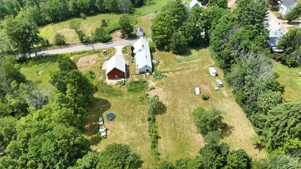 681 Province Lake Road Effingham NH 03882