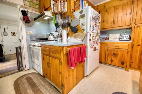 681 Province Lake Road Effingham NH 03882
