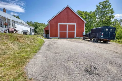681 Province Lake Road Effingham NH 03882