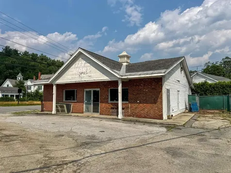 39 S Main Street Chester VT 05143