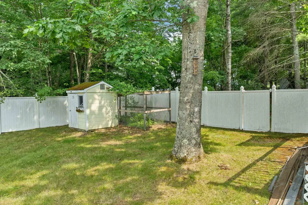101 Byam Road New Boston NH 03070