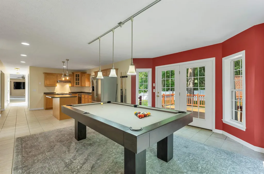101 Byam Road New Boston NH 03070