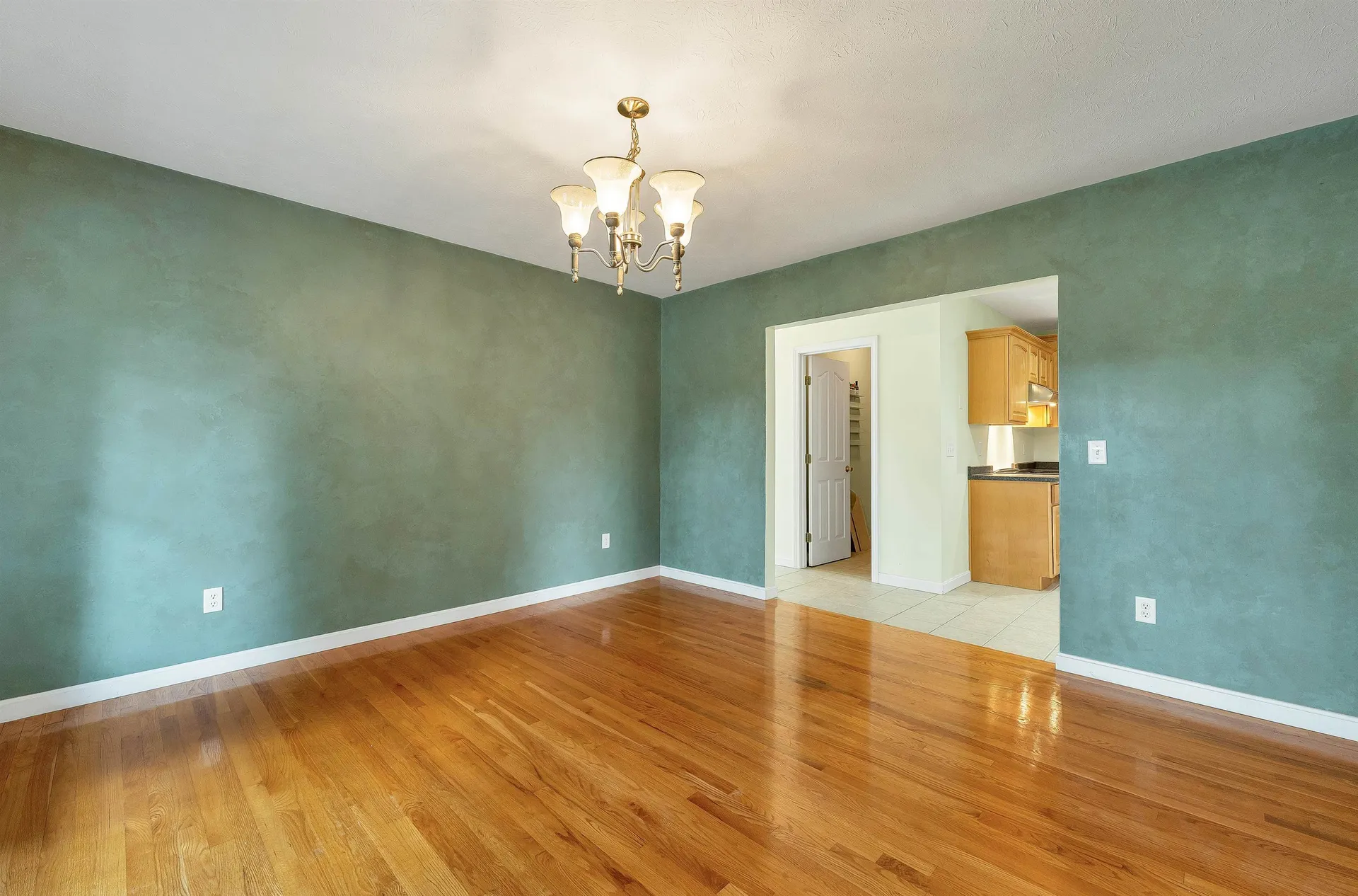 101 Byam Road New Boston NH 03070