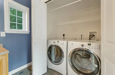 101 Byam Road New Boston NH 03070