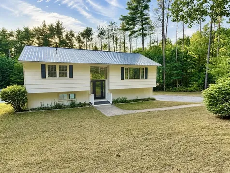 12 Hethlon Road Canterbury NH 03224