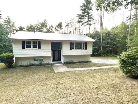 12 Hethlon Road Canterbury NH 03224